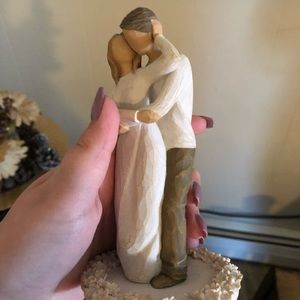 Willow tree figurine